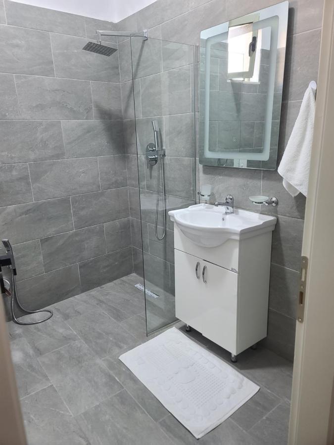Home Inn Apartaments Tiranë Eksteriør bilde