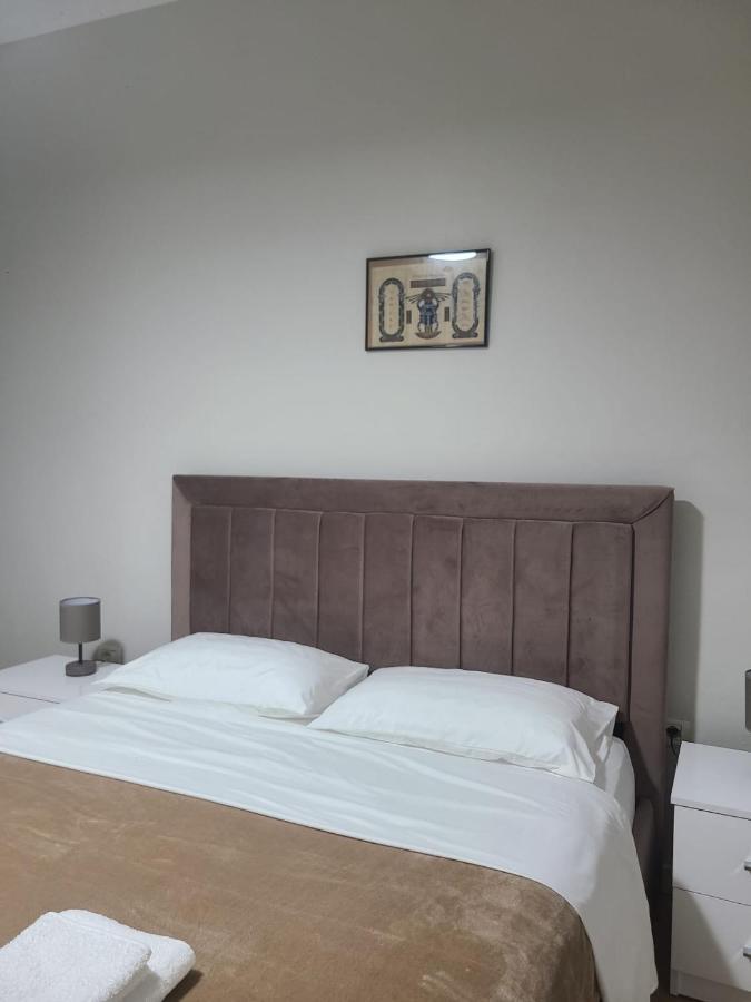 Home Inn Apartaments Tiranë Eksteriør bilde